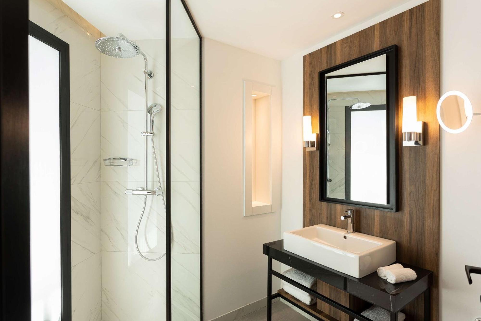Radisson Hotel Tunis, City Center Екстер'єр фото
