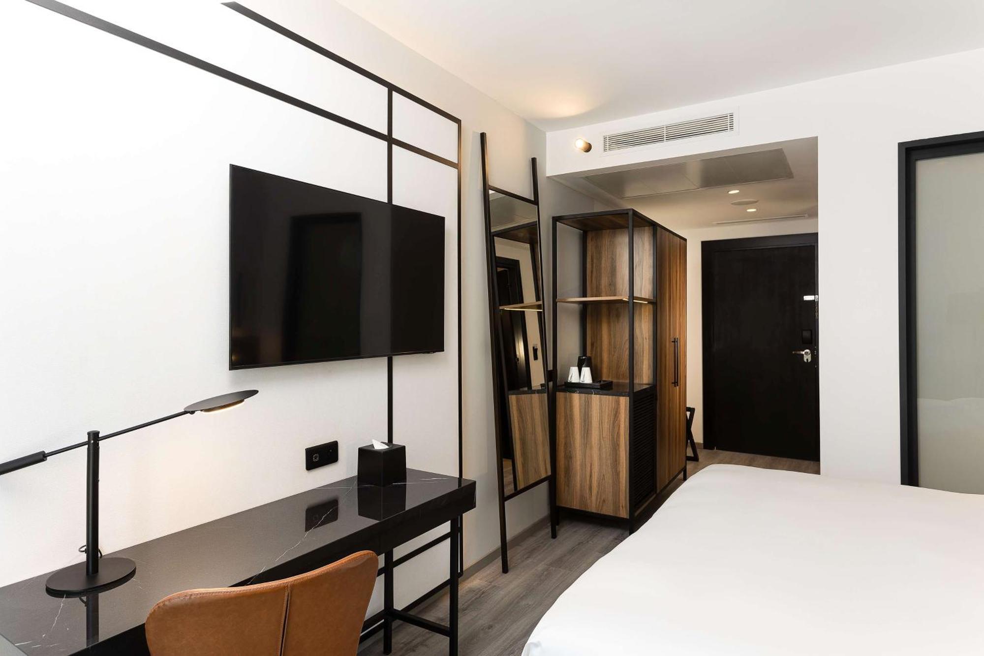 Radisson Hotel Tunis, City Center Екстер'єр фото