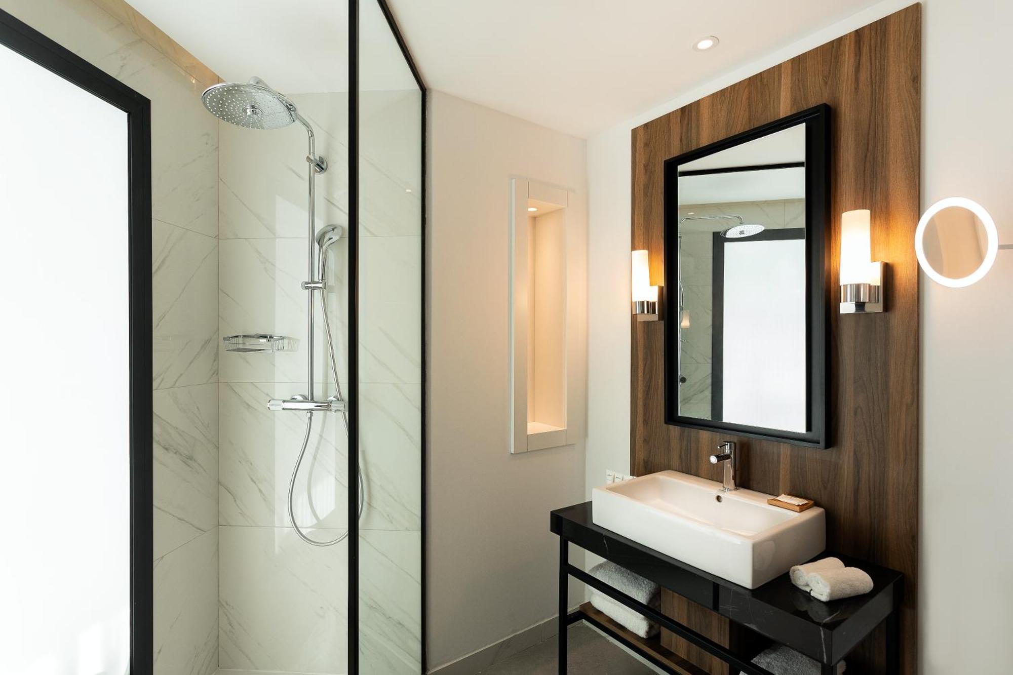 Radisson Hotel Tunis, City Center Екстер'єр фото