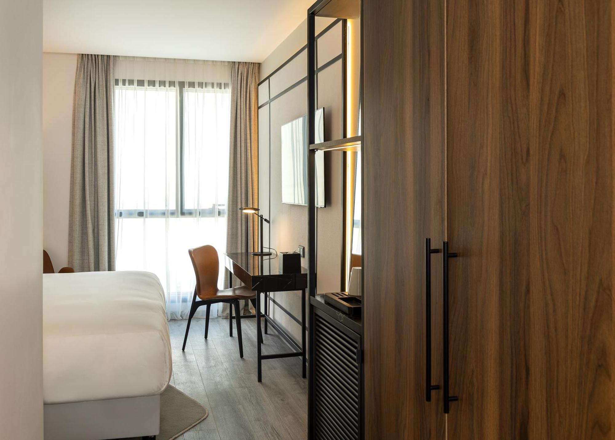 Radisson Hotel Tunis, City Center Екстер'єр фото