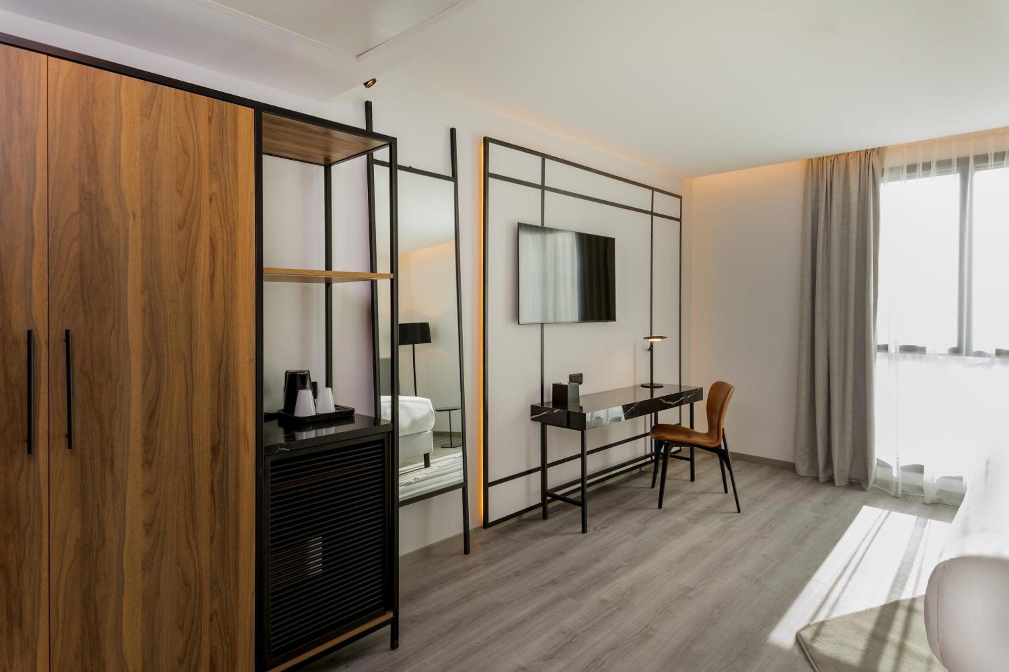 Radisson Hotel Tunis, City Center Екстер'єр фото